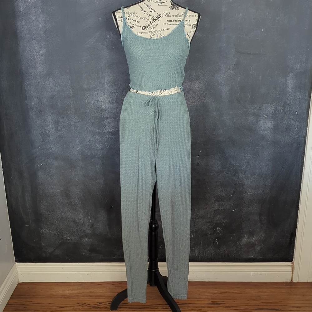 SHEIN Green Ribbed Pajama Set